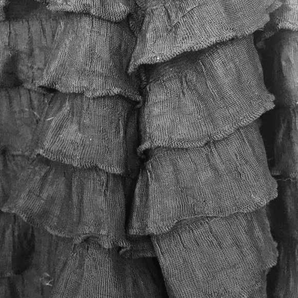 Fashionable Black Ruffled Short Jacket - Light - Picture 8 of 8